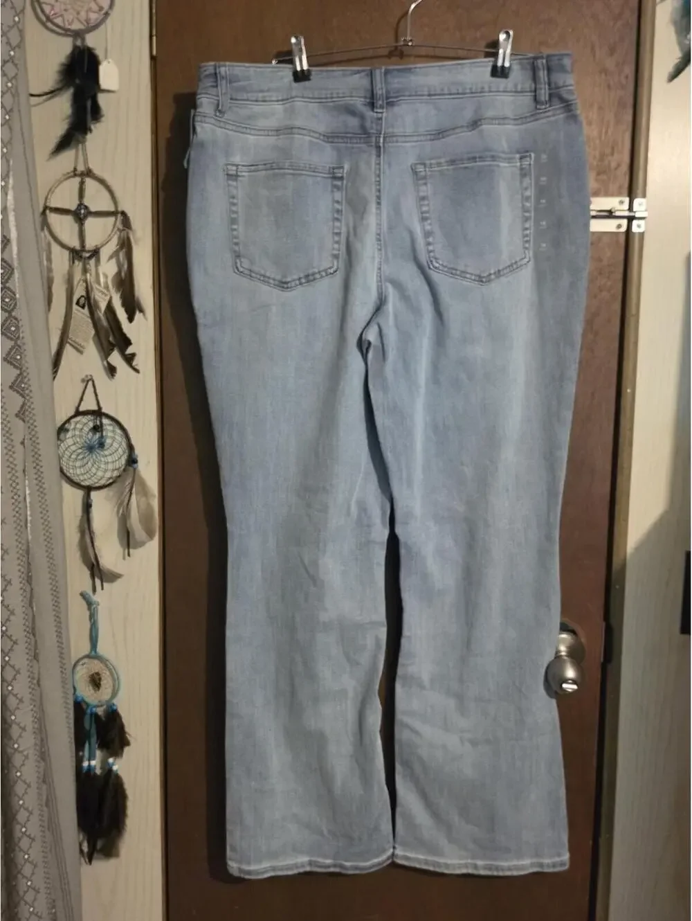 NWT Maurices Light Wash Straight Leg Jeans